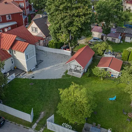 Villa Elisabeth Apartments Pärnu Exterior foto