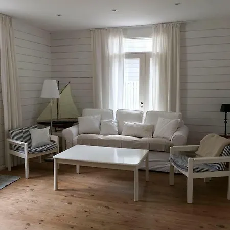 Villa Elisabeth Apartments Pärnu Exterior foto